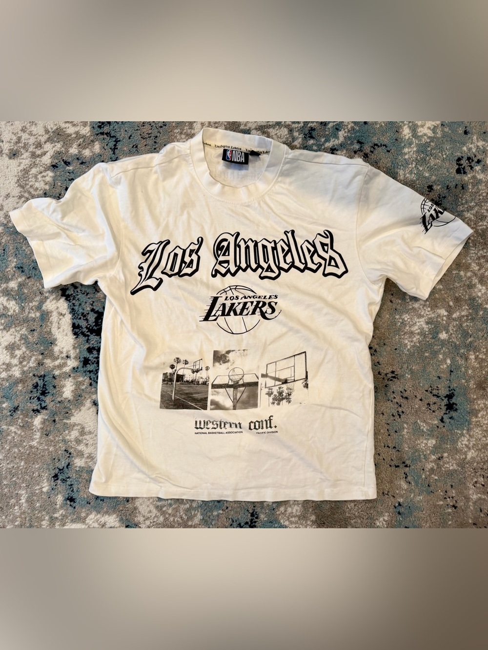 Los Angeles Lakers White Graphic T-Shirt - NBA - Men’s M